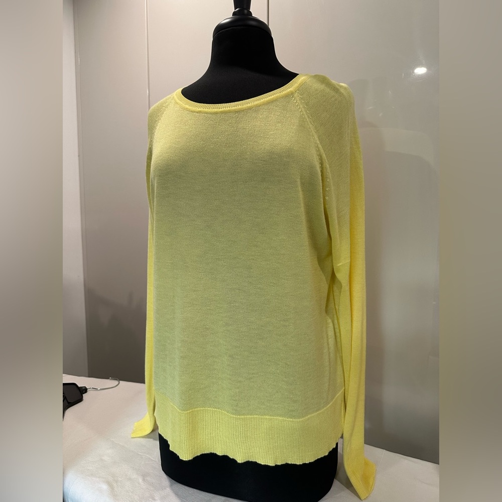 Zara Knit Sweater, yellow, long sleeve, easy fit, size medium, new no tag